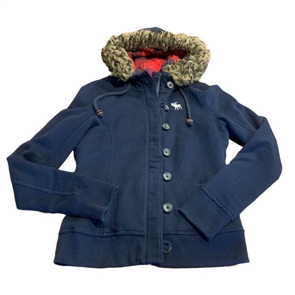 Abercrombie & Fitch Jackets & Blazers - Abercrombie & Fitch Women’s Jacket Faux Fur Hooded Quilted Plaid Coat M